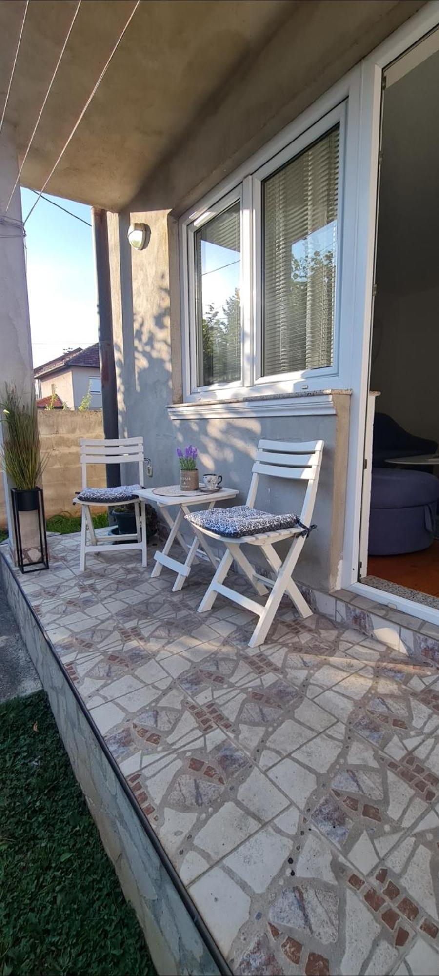 Apartment Nissa *